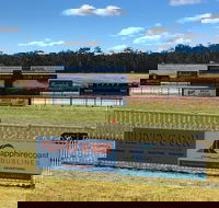Tathra Cup Hawaiian Themed Fashions on the Field - Pubs Perth