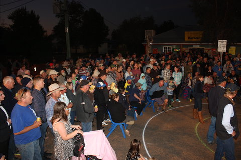 Windorah International Yabby Races - Postponed - Pubs Perth 1
