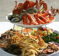 Aquarius Seafood Restaurant - Pubs Perth