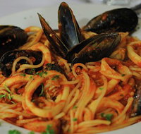 Napoli In Bocca Restaurant - Pubs Perth