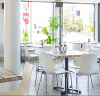 Mermaid Beach Tavern - Pubs Perth