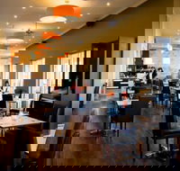 Relish on Addison - Pubs Perth