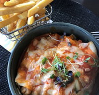 Iimis Cafe - Pubs Perth