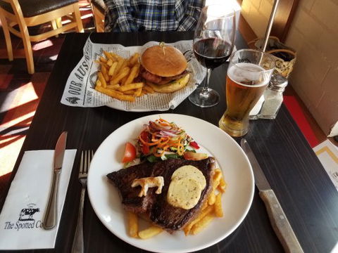 The Spotted Cow - Pubs Perth 0