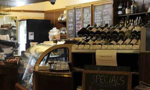 Bon Amici Wine Bar & Cafe - Pubs Perth 7
