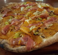 Via Matta - Pubs Perth