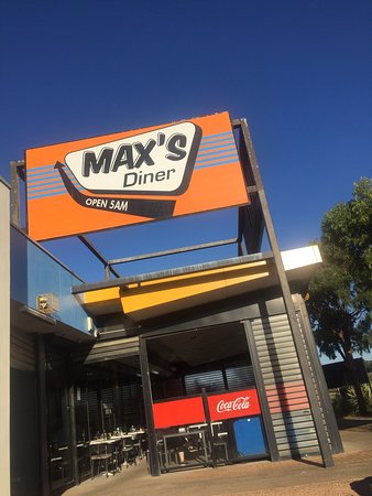 Max's Diner - Pubs Perth 0