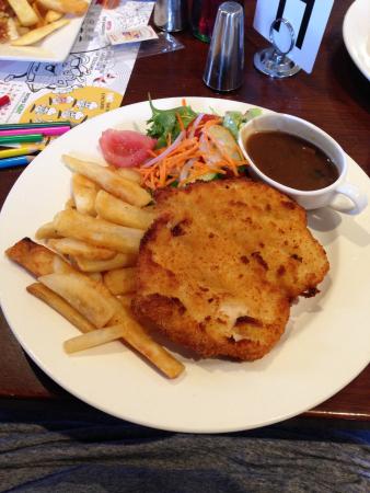 Blue Bell Hotel Restaurant - Pubs Perth 0