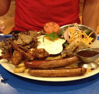 Lazy Moe's - Pubs Perth