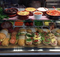 Laneway Coffee Shop Kew Junction - Pubs Perth