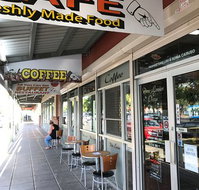 Don Louies Traralgon - Pubs Perth