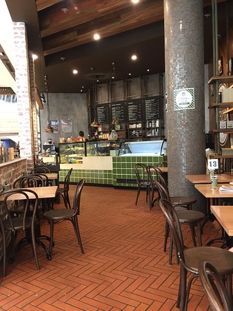 Oliver Brown - Pubs Perth 0