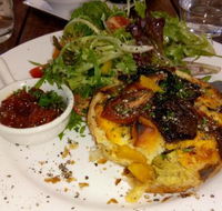 Seasons Restaurant at Cloudehill - Pubs Perth