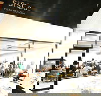 Sisco Pizza Restaurant - Pubs Perth
