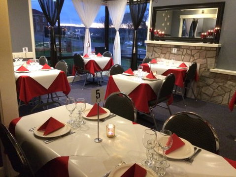 Taj Mahal Authentic Indian Restaurant - Pubs Perth 0
