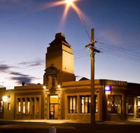 Central Hotel Bistro - Pubs Perth