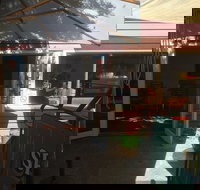 Flat Blk - Pubs Perth