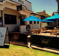 Royal Mail Hotel Mulwala - Pubs Perth