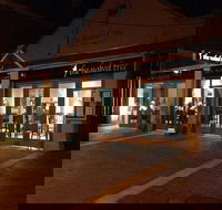 The Naked Tree - Cafe Restaurant - Pubs Perth