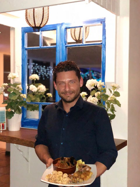 Yaya's Hellenic Kitchen & Bar - Pubs Perth 4