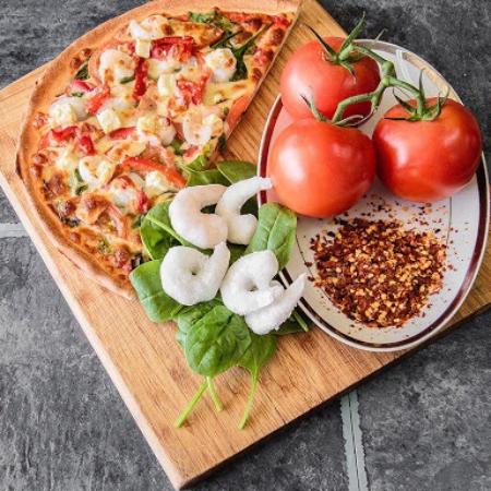 Big Pizza - Pubs Perth 0