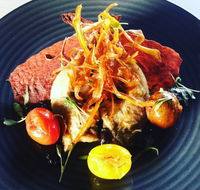 Captain's Lounge - Pubs Perth