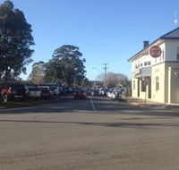 Longwarry Hotel - Pubs Perth