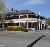 Seven Creeks Hotel - Pubs Perth