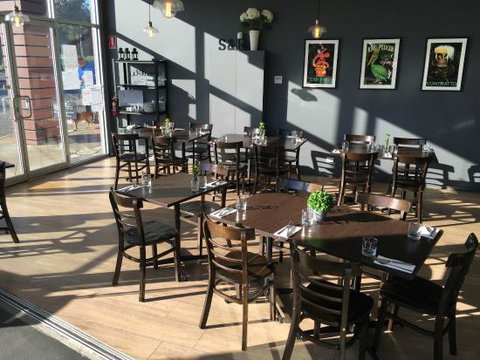 Steam & Riddles - Pubs Perth 0