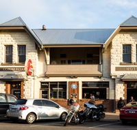 Yarragon Hotel - Pubs Perth