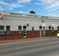 Mount Jeffcott Hotel - Pubs Perth