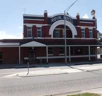 Royal Hotel - Pubs Perth