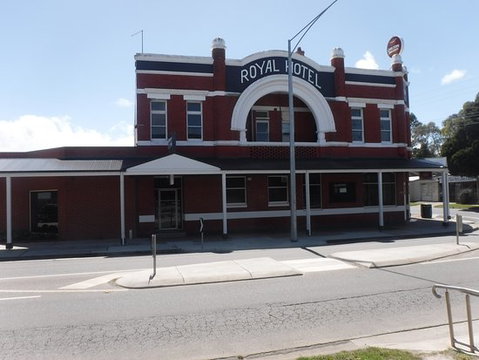 Royal Hotel - Pubs Perth 0