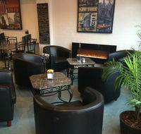 SKYES Cafe  Courtyard - Pubs Perth