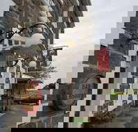 Elephant Bridge Hotel - Pubs Perth