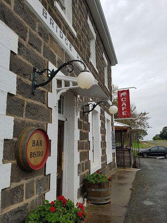 Elephant Bridge Hotel - Pubs Perth 0