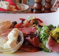 Tuki Retreat - Pubs Perth