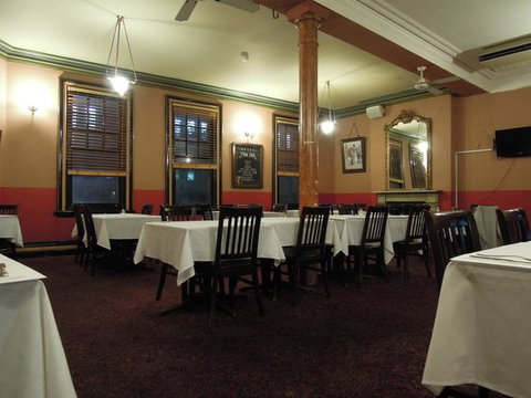 Forbes Restaurant & Bar - Pubs Perth 0