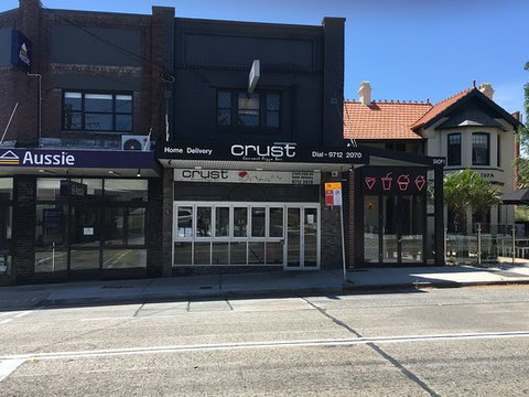 Crust Gourmet Pizza - Pubs Perth 0