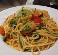 Lipari Pizza Bar and Restaurant - Pubs Perth