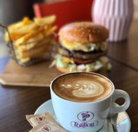 The Hideout Cafe  Pizza - Pubs Perth