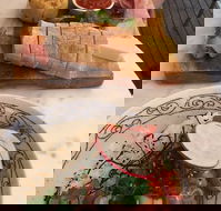 Treehouse Restaurant - Pubs Perth