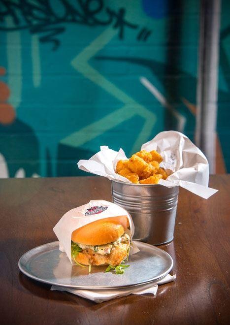 Bar Sur Loup - Pubs Perth 9