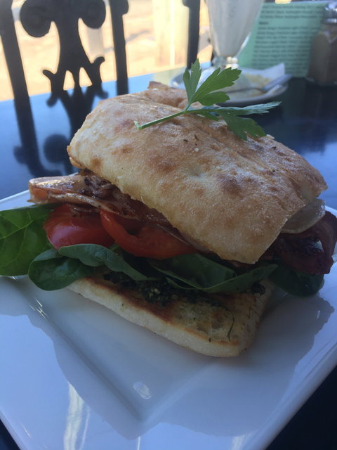 Deloraine Deli - Pubs Perth 11