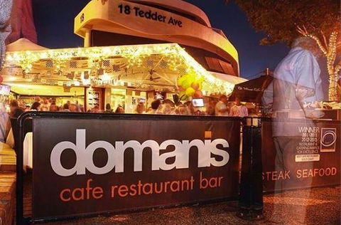 Domani's Cafe Restaurant & Bar - Pubs Perth 9