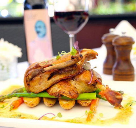 Domani's Cafe Restaurant & Bar - Pubs Perth 7