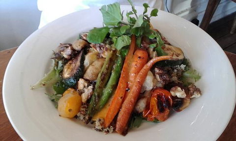 One Earth Cafe - Pubs Perth 0