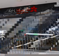 Chong Co - Pubs Perth