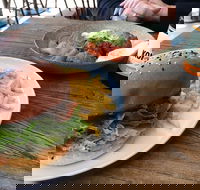 Mandesa Florist Cafe - Pubs Perth