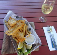 Ettalong Beach Hotel - Pubs Perth